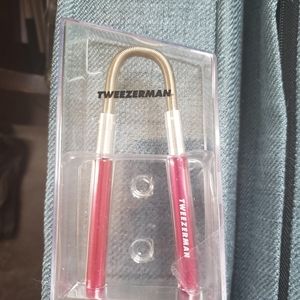 Tweezerman Facial Hair Remover